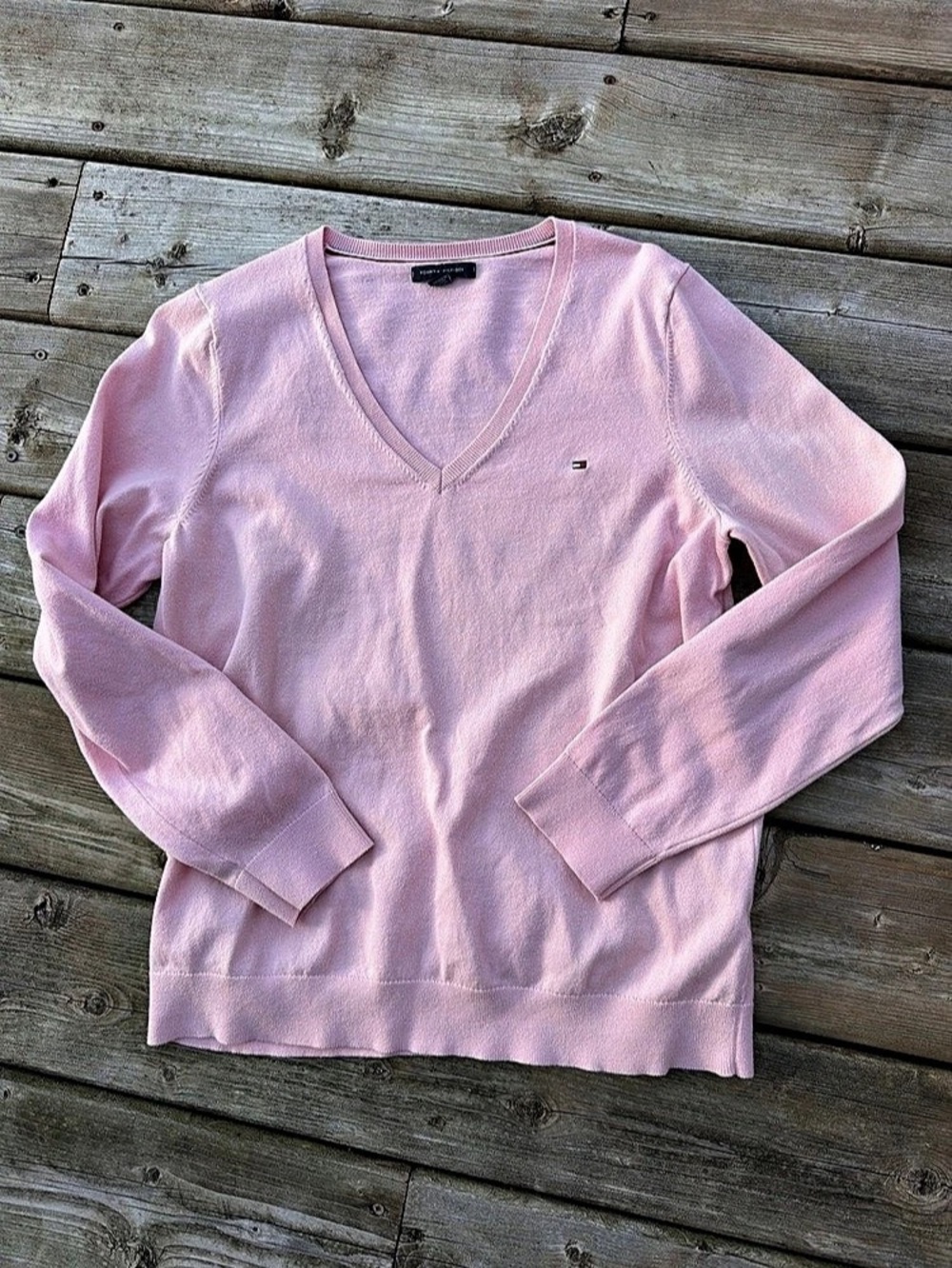 Tommy Hilfiger Pink V-Neck Sweater Women’s Large L Long Sleeve Pullover